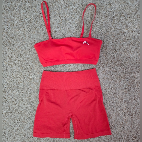 THIS SET^ Oner Active Set - Sweet Red, both size Small - Picture 6 of 8